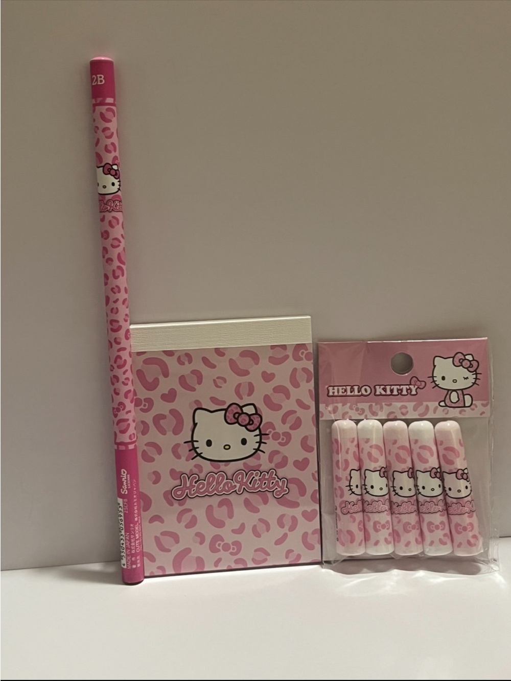 Hello Kitty Pink Leopard Mini Memo, Pencil and Pencil Cap Set